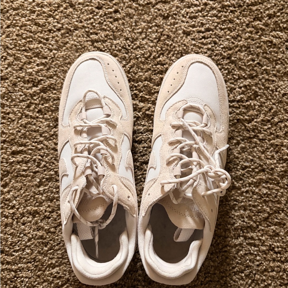 Nike Women's White and Cream Sneakers